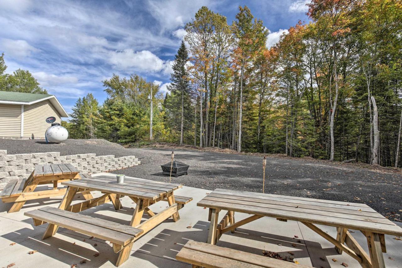 Spacious Hurley Home With Game Room Near Lakes Exterior photo